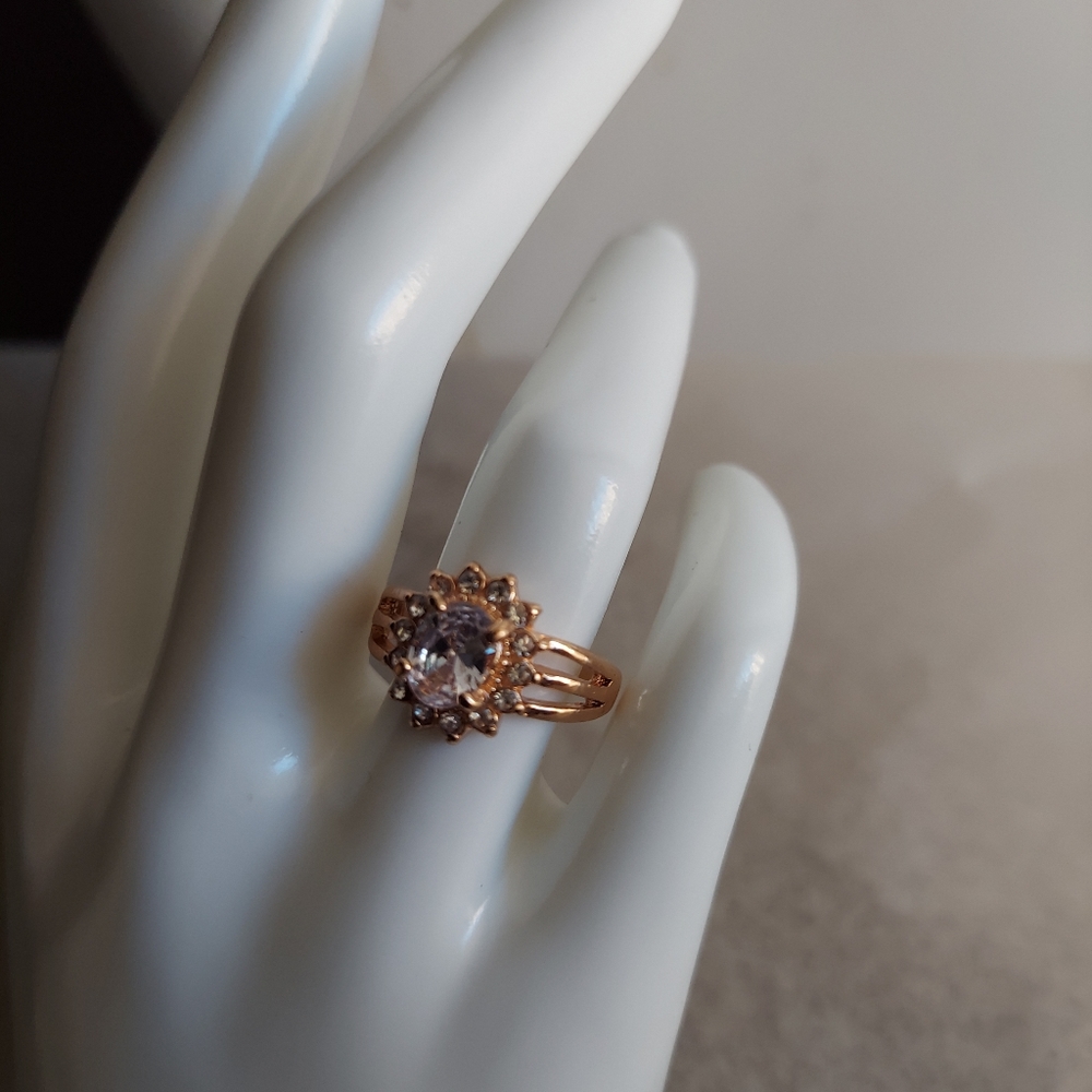 Oval white Rhinestones Ring